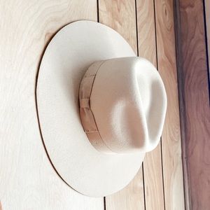 Urban Outfitters hat